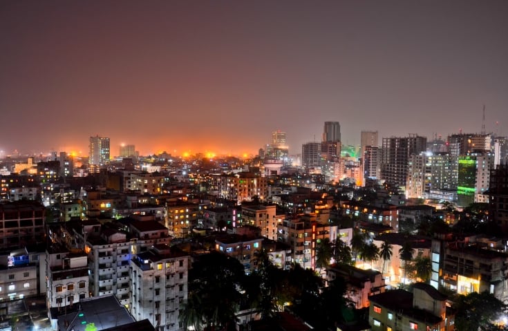 ঢাকার নগরদৃশ্য। অর্থনীতি ও বাণিজ্যের খবরের প্রতীকী ফাইল ছবি।